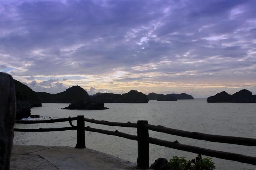 Thuy Anh Hotel Cat Ba Dong Khe Sau ภายนอก รูปภาพ